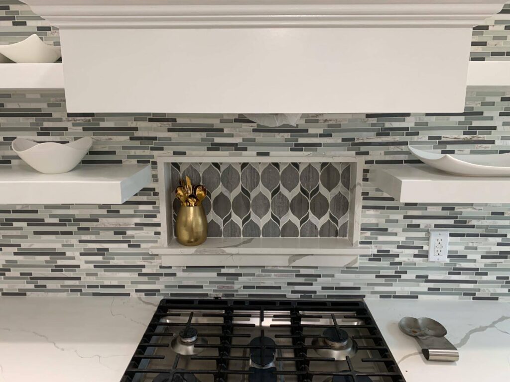 Kitchen backsplash by Viva Floors & More – Rio Grande Valley, TX – photo 3